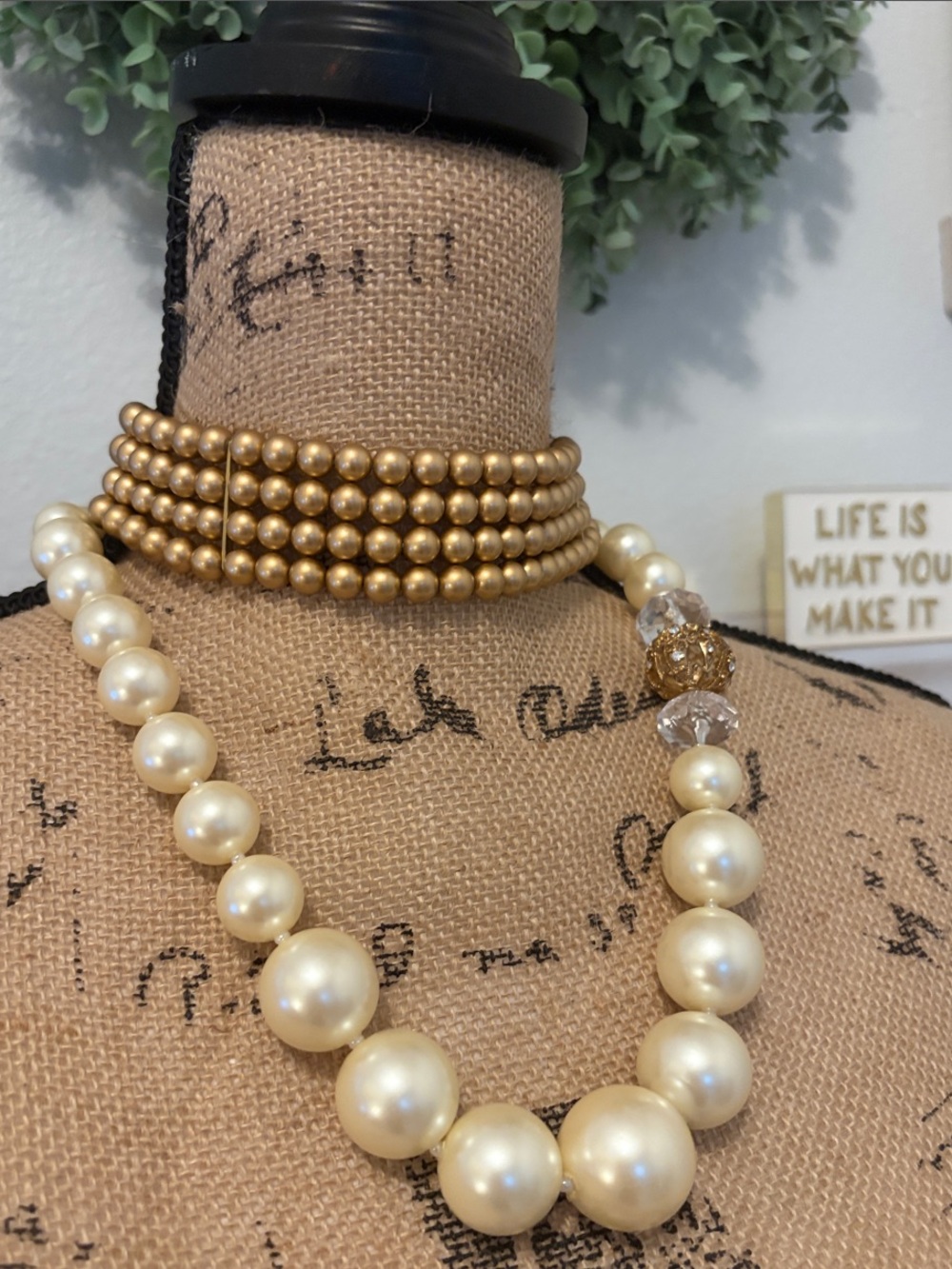 Pearl Statement Necklace with Gold Accent Bead choker